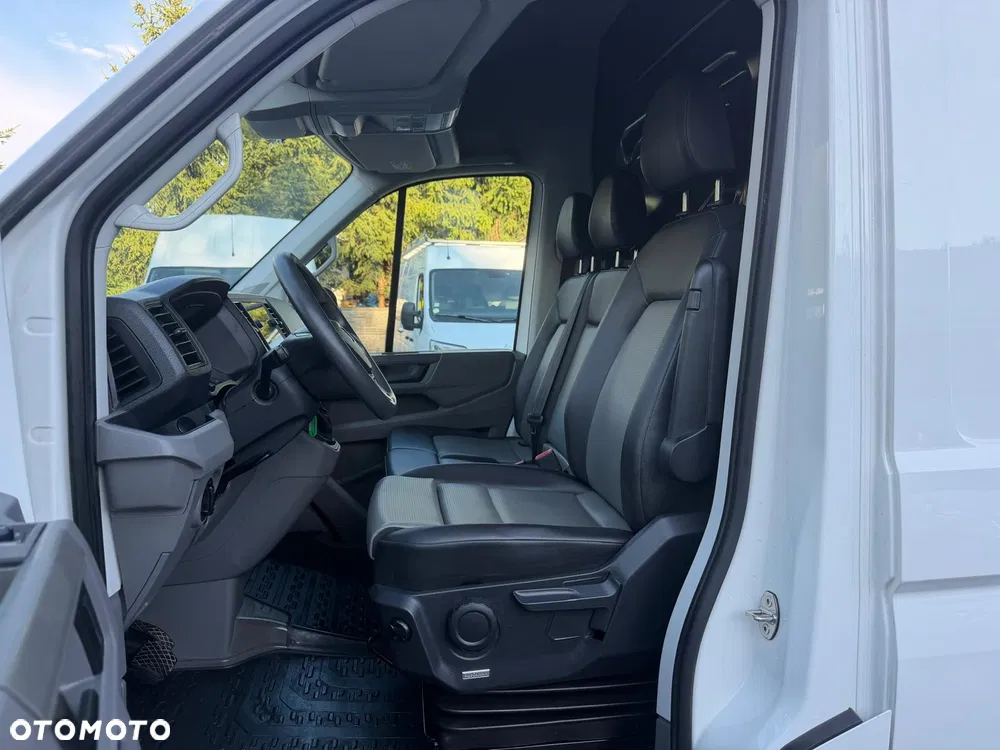 Volkswagen Crafter / L3H3 / 2.0 177KM /  AUTOMAT / NAJBOGATSZA WERSJA / TABLET / NAVI / SKÓRA / FV23% - miniatura 8